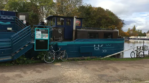 La péniche Cancale veut encourager les femmes à devenir DJ 